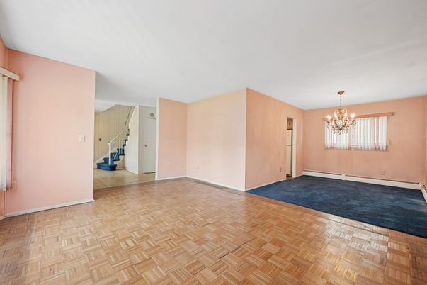 Chandelier, Empty room, Interior, Wood Texture Flooring