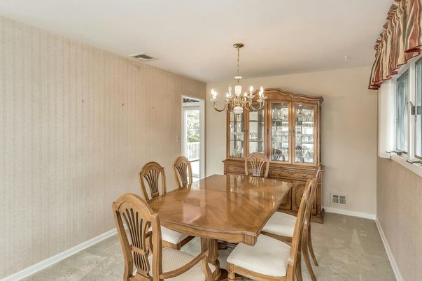 Chandelier, Dining room, Interior