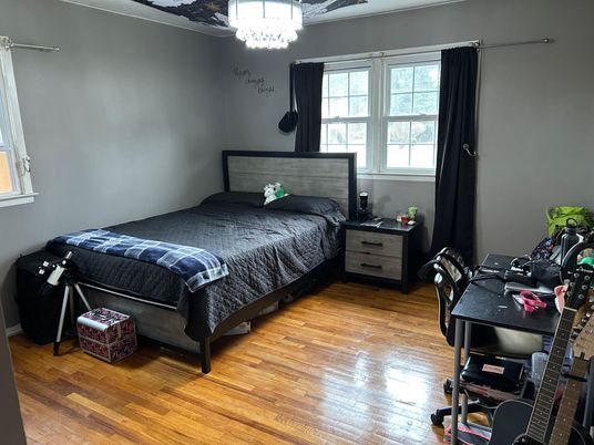 Bedroom, Chandelier, Home Office, Interior, Wood Texture Flooring