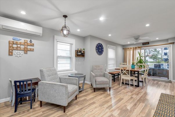 Dining room, Interior, Pendant Lights, Recessed Lighting, Wood Texture Flooring