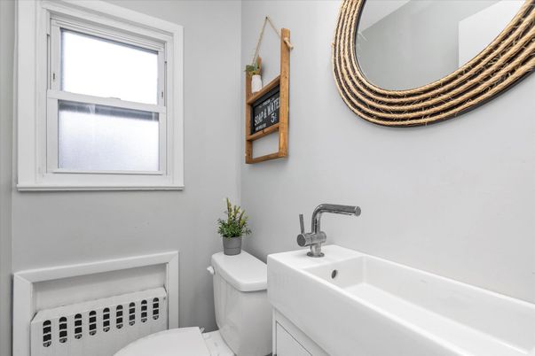 Bathroom, Interior