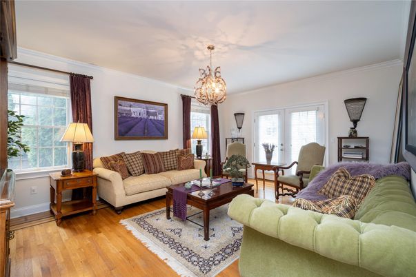 Chandelier, Interior, Living room, Wood Texture Flooring