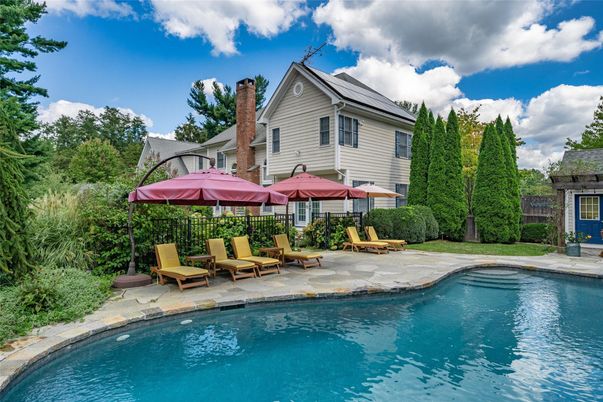 Exterior, Pool, Solar Panels