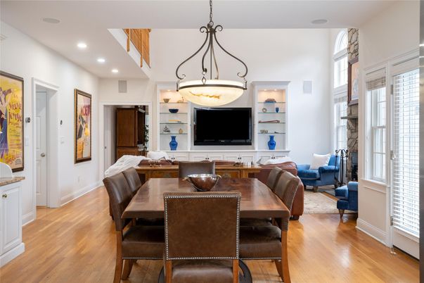Dining room, Interior, Living room, Pendant Lights, Recessed Lighting, Wood Texture Flooring