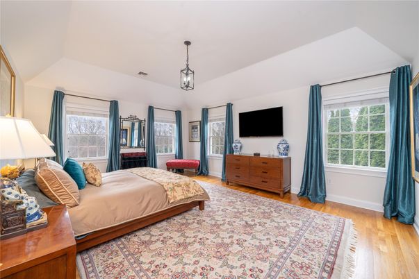 Bedroom, Interior, Pendant Lights, Wood Texture Flooring