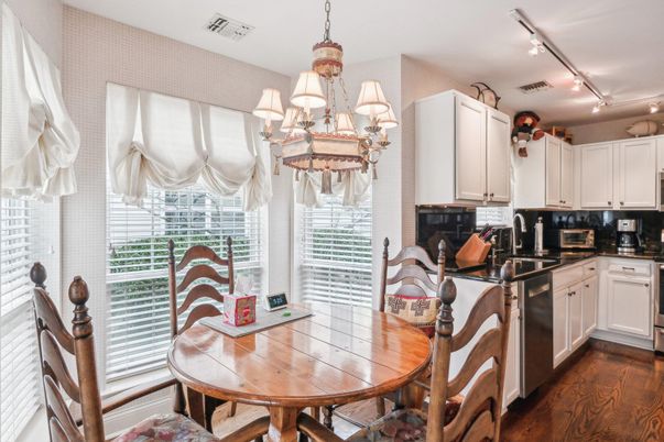Chandelier, Dining room, Interior, Kitchen, Wood Texture Flooring