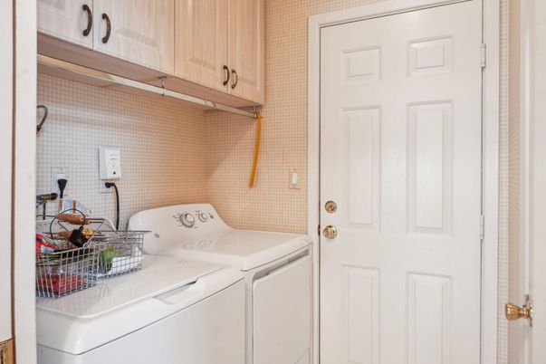 Interior, Utility Closets, Washer