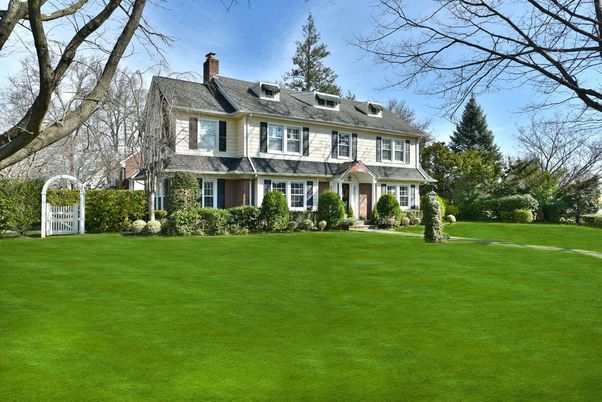 Backyard, Exterior, Facade, Brick Facade, Georgian