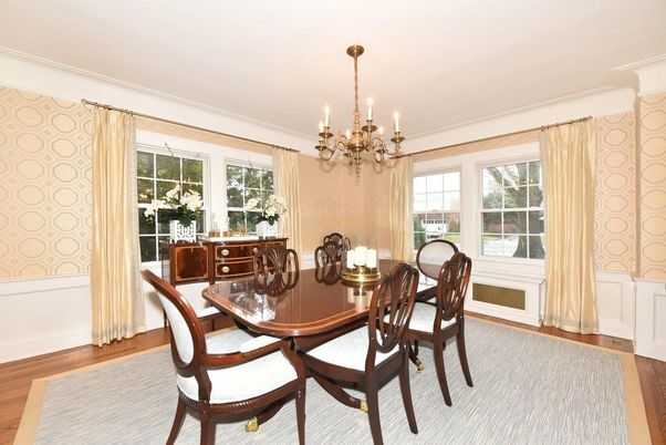 Chandelier, Dining room, Interior, Wood Texture Flooring
