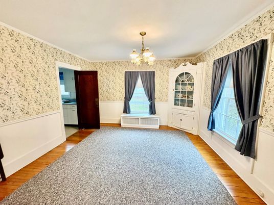 Chandelier, Empty room, Interior, Wood Texture Flooring