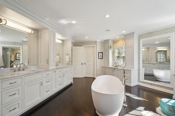 Bathroom, Dual Sink Vanities, Free Standing Baths, Interior, Recessed Lighting, Wood Texture Flooring