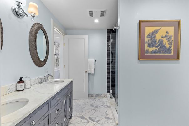 Bathroom, Dual Sink Vanities, Interior, Marble, Recessed Lighting