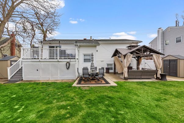 Backyard, Exterior, Hot Tub