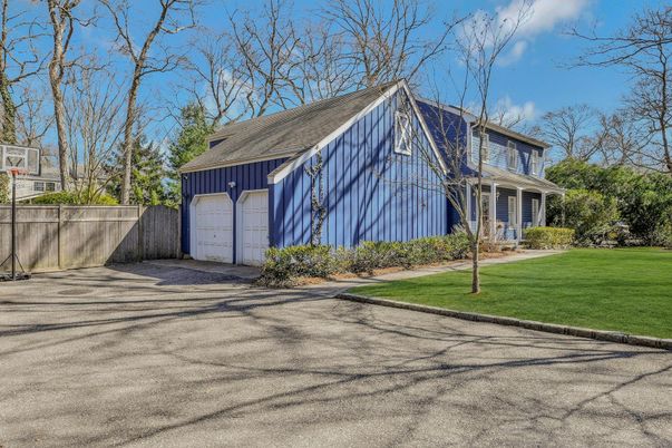 Attached, Detached Garage, Exterior, Facade, None