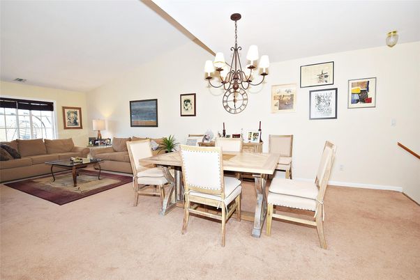 Chandelier, Dining room, Interior, Living room