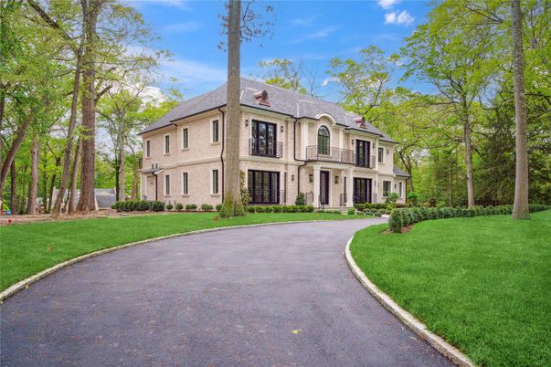 Backyard, Exterior, Facade, French Provincial