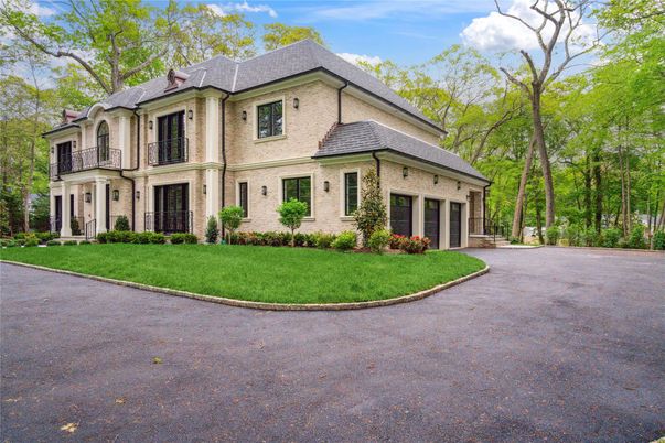Backyard, Exterior, Facade, French Provincial