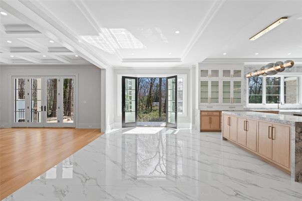 Bathroom, Interior, Marble, Recessed Lighting