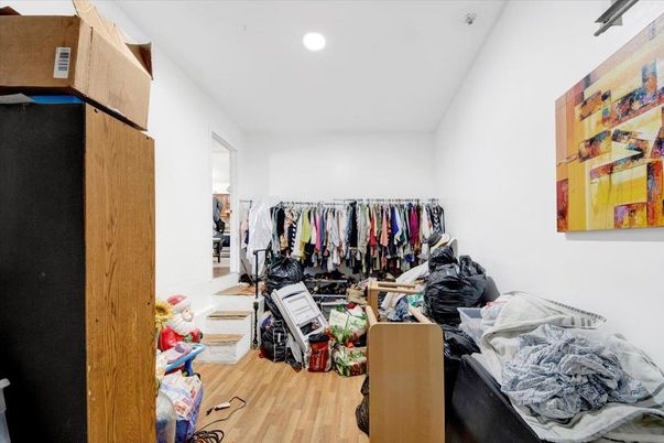 Interior, Recessed Lighting, Walk-in Closets, Wood Texture Flooring