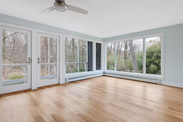 Empty room, Interior, Sun Room, Wood Texture Flooring