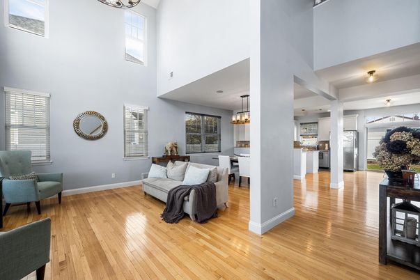 Dining room, Interior, Kitchen, Living room, Pendant Lights, Wood Texture Flooring