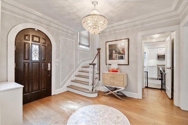 Chandelier, Interior, Wood Texture Flooring