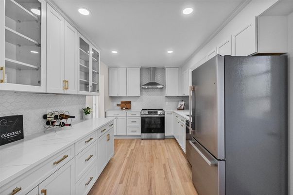 Interior, Kitchen, Recessed Lighting, Stainless Steel Appliances, Wood Texture Flooring