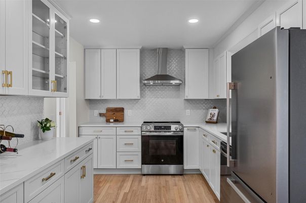 Interior, Kitchen, Recessed Lighting, Stainless Steel Appliances, Wood Texture Flooring