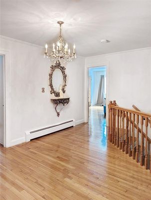 Chandelier, Empty room, Interior, Wood Texture Flooring