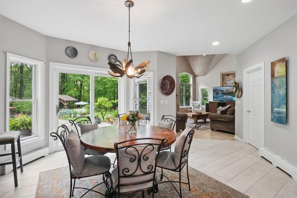 Dining room, Interior, Living room, Pendant Lights, Recessed Lighting, Wood Texture Flooring
