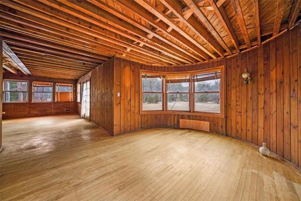 Empty room, Interior, Wooden Beams, Wooden Ceilings, Wood Texture Flooring, Wooden Walls