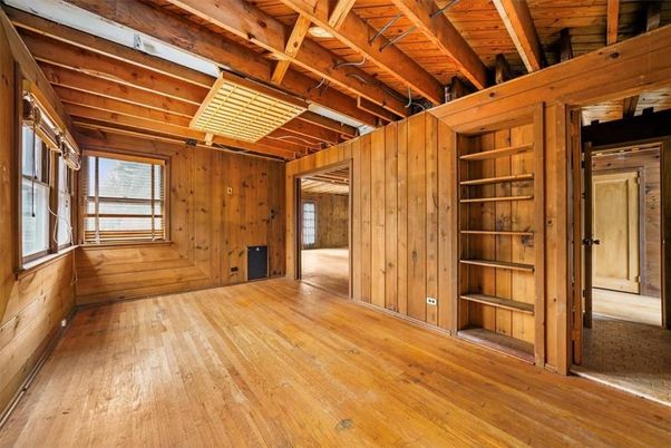 Empty room, Interior, Wooden Beams, Wooden Ceilings, Wood Texture Flooring, Wooden Walls