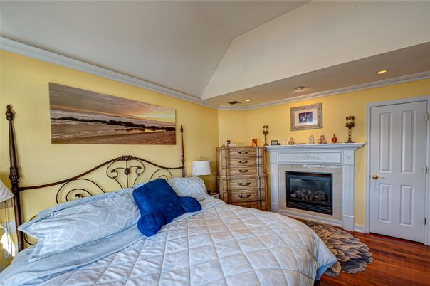 Bedroom, Fireplace, Interior, Recessed Lighting, Wood Texture Flooring