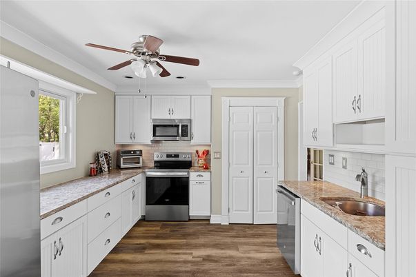 Interior, Kitchen, Stainless Steel Appliances, Wood Texture Flooring