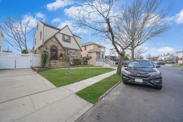 Exterior, Facade, Brick Facade, Tudor Revival