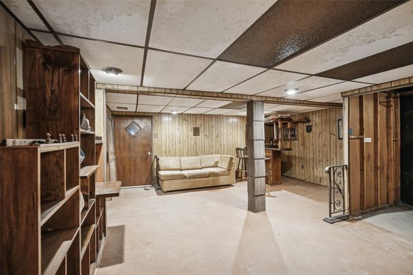 Interior, Wooden Walls