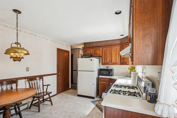 Dining room, Interior, Kitchen, Pendant Lights
