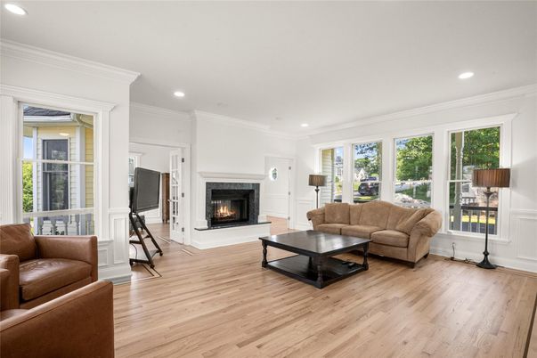 Fireplace, Interior, Living room, Recessed Lighting, Wood Texture Flooring