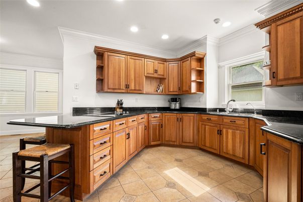 Interior, Kitchen, Recessed Lighting