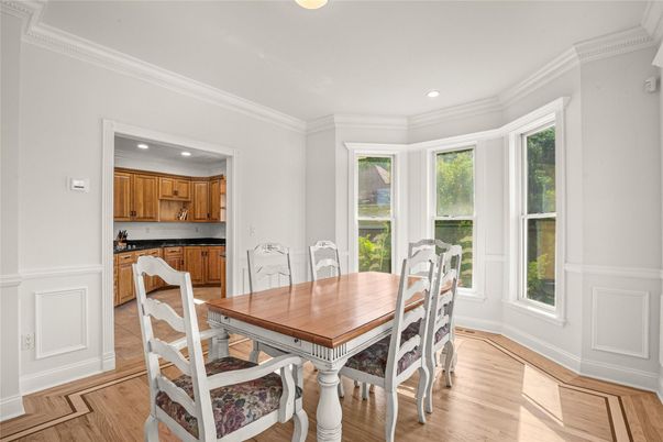 Dining room, Interior, Kitchen, Recessed Lighting, Wood Texture Flooring