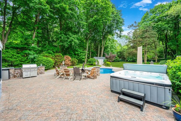 Backyard, Exterior, Hot Tub