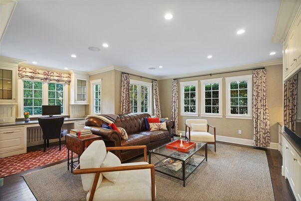 Home Office, Interior, Living room, Recessed Lighting, Wood Texture Flooring