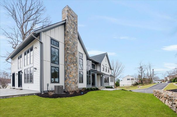 Backyard, Exterior, Facade, Farmhouse