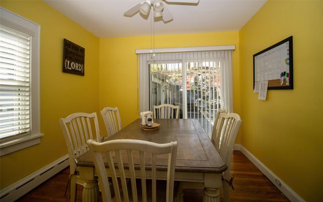 Dining room, Interior, Wood Texture Flooring
