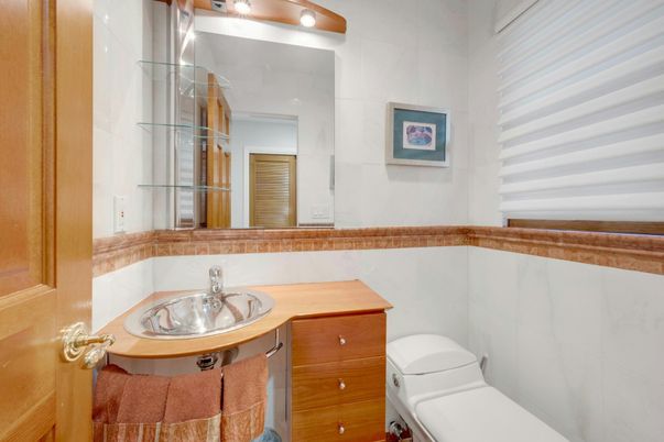 Bathroom, Interior
