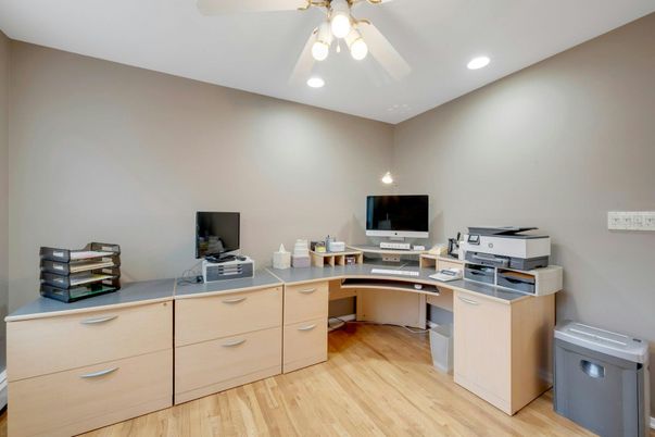 Home Office, Interior, Recessed Lighting, Wood Texture Flooring
