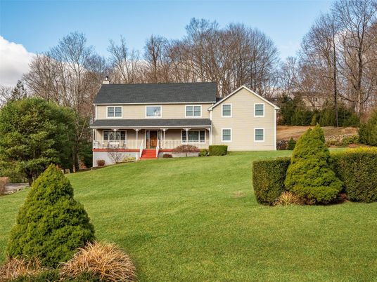 Backyard, Exterior, Facade, Farmhouse