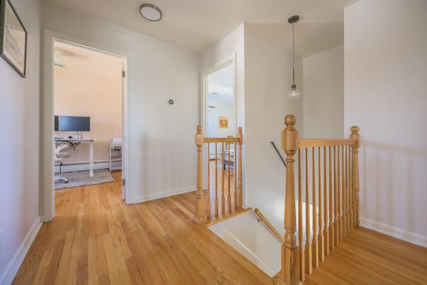 Home Office, Interior, Pendant Lights, Wood Texture Flooring
