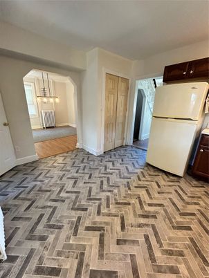 Interior, Pendant Lights, Wood Texture Flooring