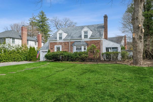 Attached, Exterior, Facade, Brick Facade, Cape Cod